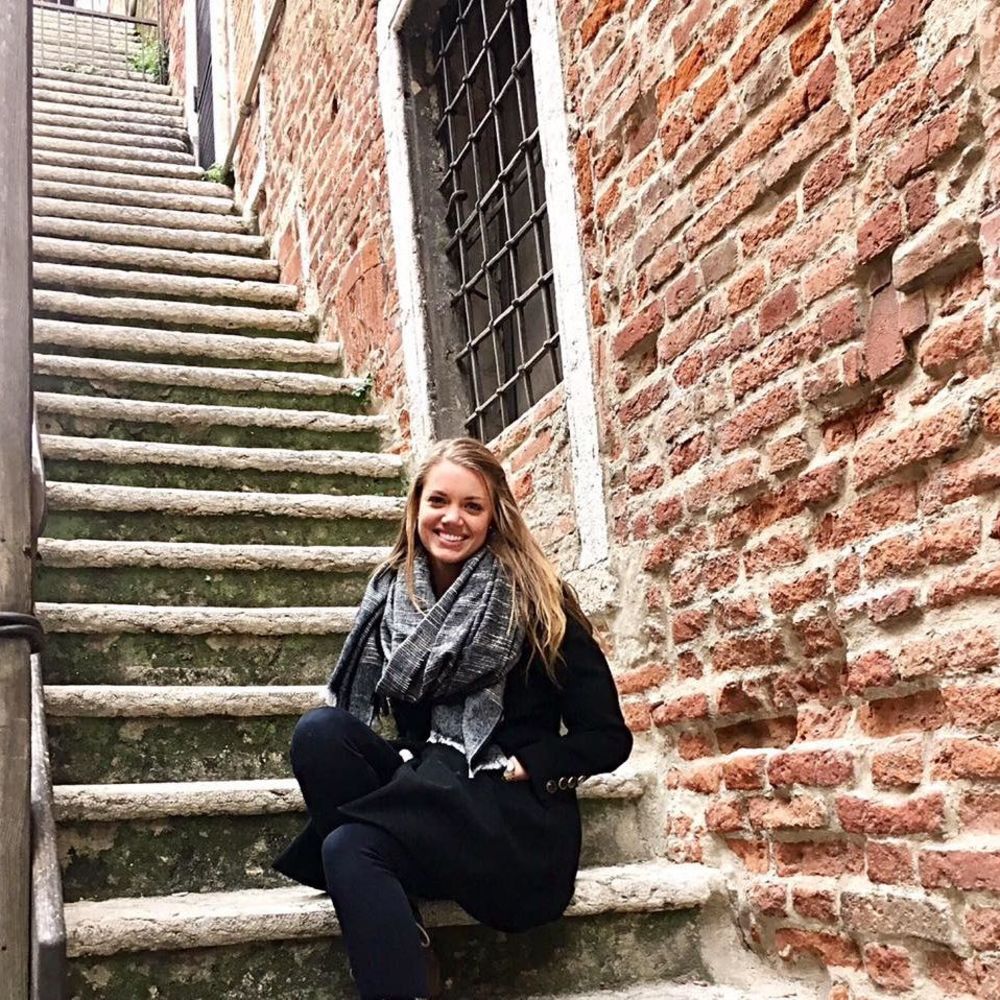 Meet your Posher, Christine